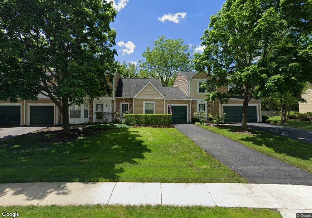 2031 Teton Pkwy unit 1, Algonquin, IL 60102 - photo 1