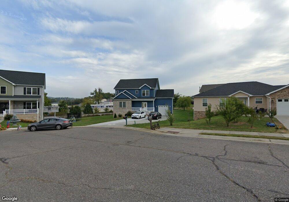 691 Starlight Ct, Harrisonburg, VA 22801 - photo 1