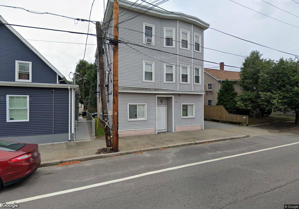 231 Benefit St, Pawtucket, RI 02861 - photo 1