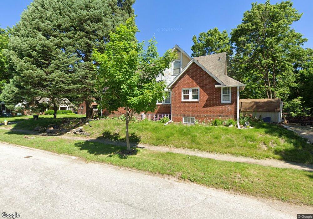 4001 11th Place, Des Moines, IA 50313 - photo 1