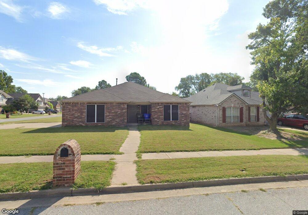 1501 S Fern Place, Broken Arrow, OK 74012 - photo 1
