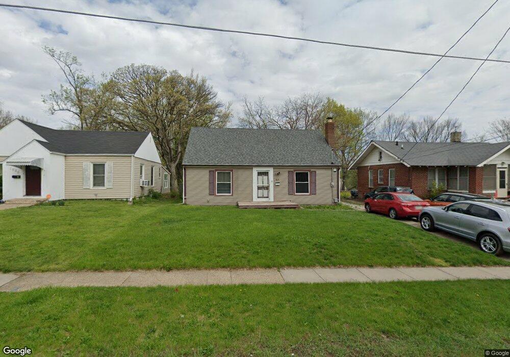 1621 Allison Ave, Des Moines, IA 50314 - photo 1