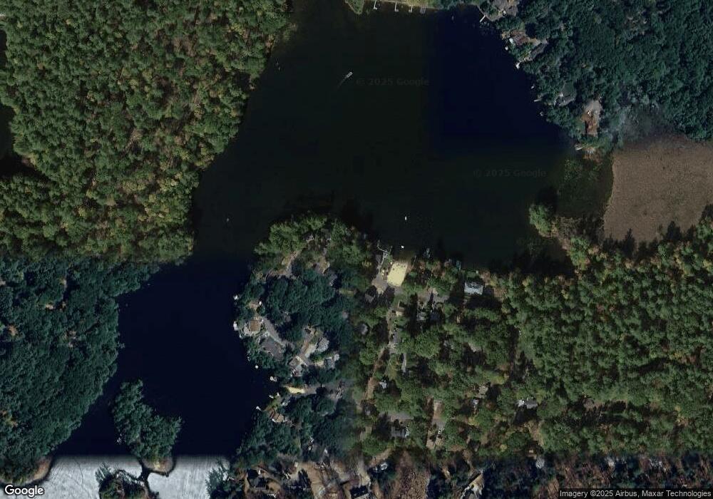 20 Hemlock Shore Dr, Atkinson, NH 03811 - photo 1