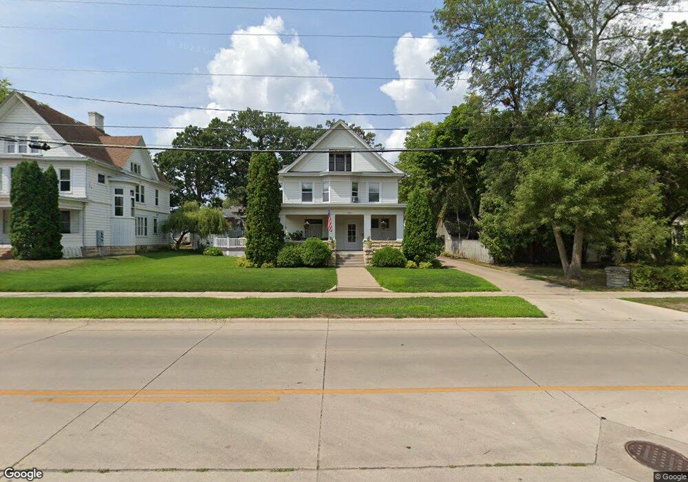 605 4th St NW, Austin, MN 55912 - photo 1