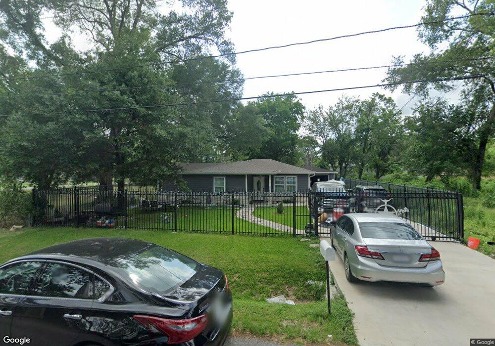 10505 Wicklowe St, Houston, TX 77016 - photo 1