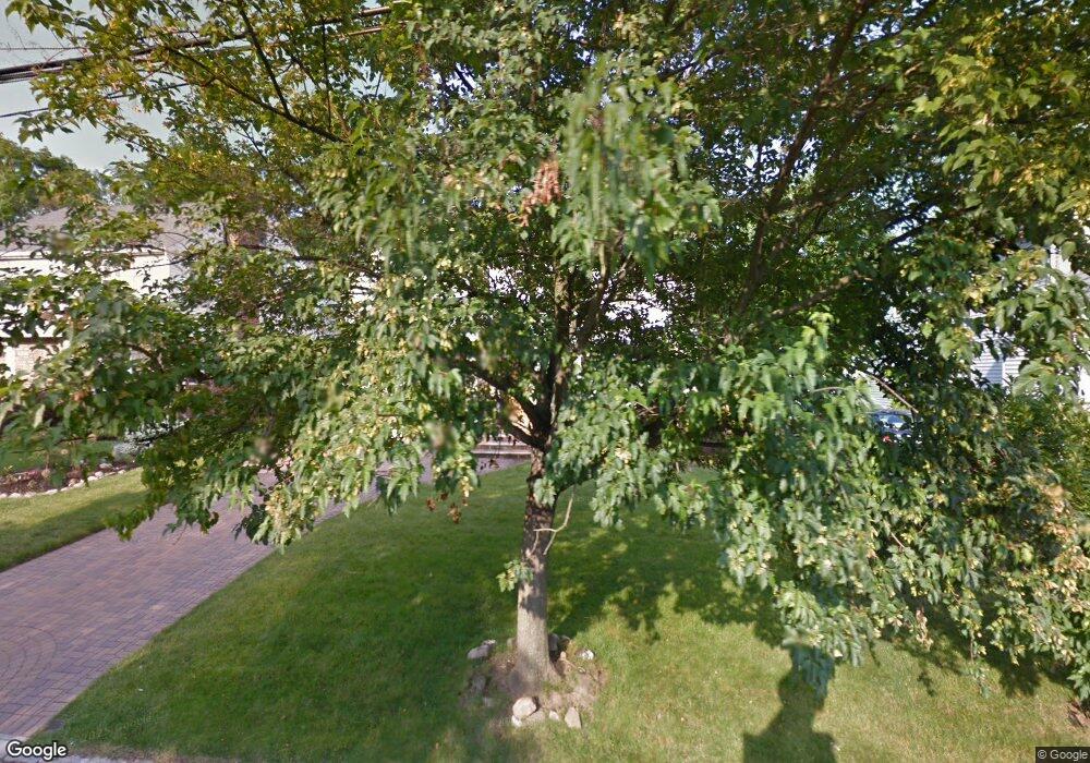 45 Colgate Rd, Great Neck, NY 11023 - photo 1