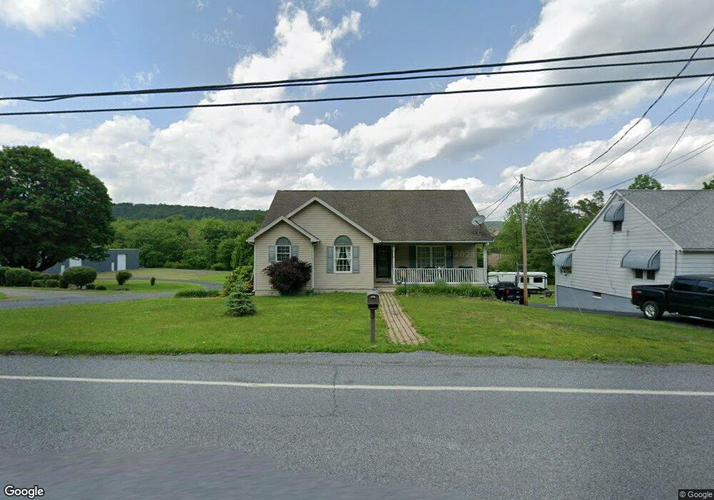754 W Market St, Orwigsburg, PA 17961 - photo 1