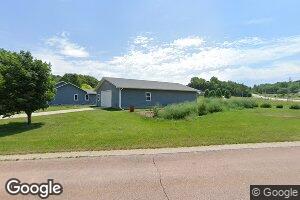 101 Sharon Dr, Crescent, IA 51526