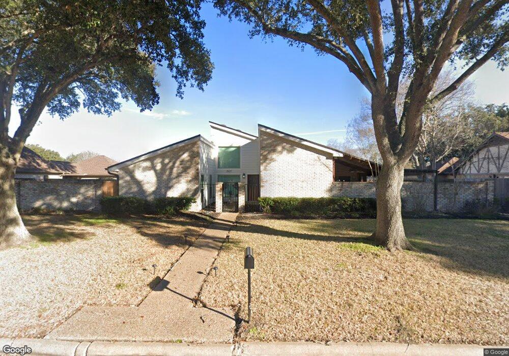 2527 Live Oak Dr, Rosenberg, TX 77471 - photo 1