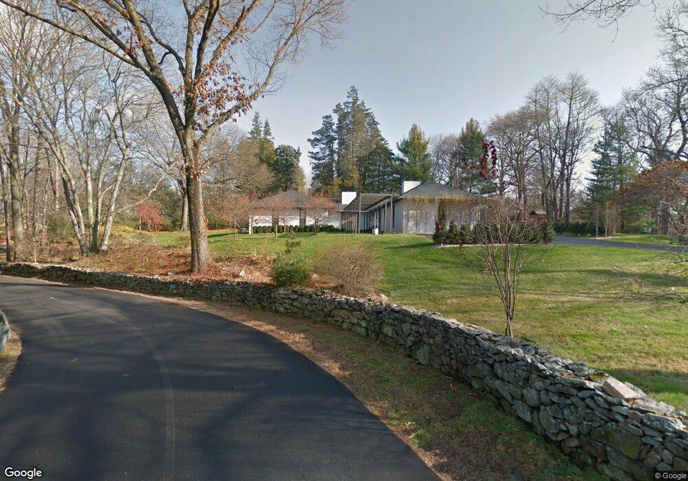 30 Sunswyck Rd, Darien, CT 06820 - photo 1