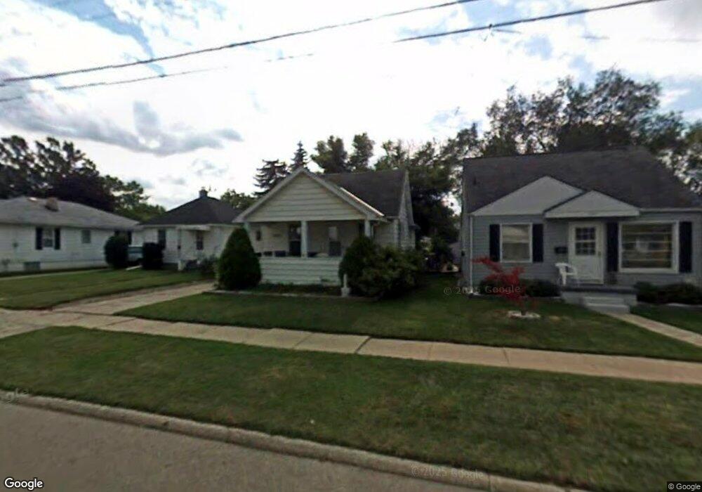 1425 Pettibone Ave, Flint, MI 48507 - photo 1