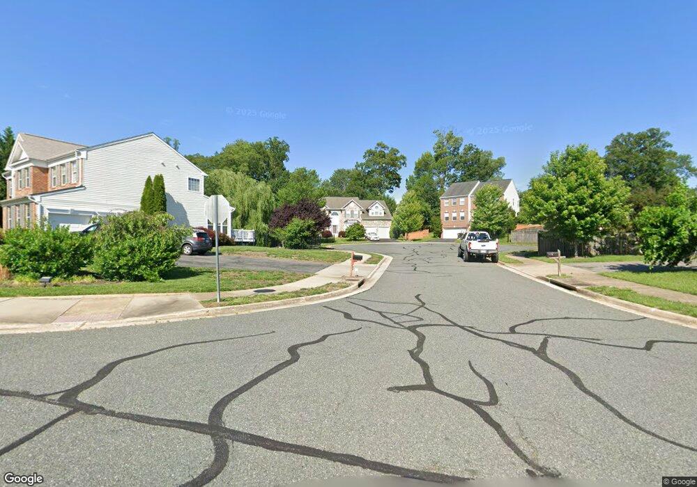 16100 Raptor Ct, Woodbridge, VA 22191 - photo 1