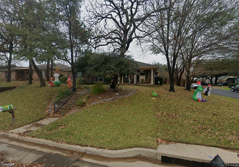 2200 Cambridge Dr, Hurst, TX 76054 - photo 1