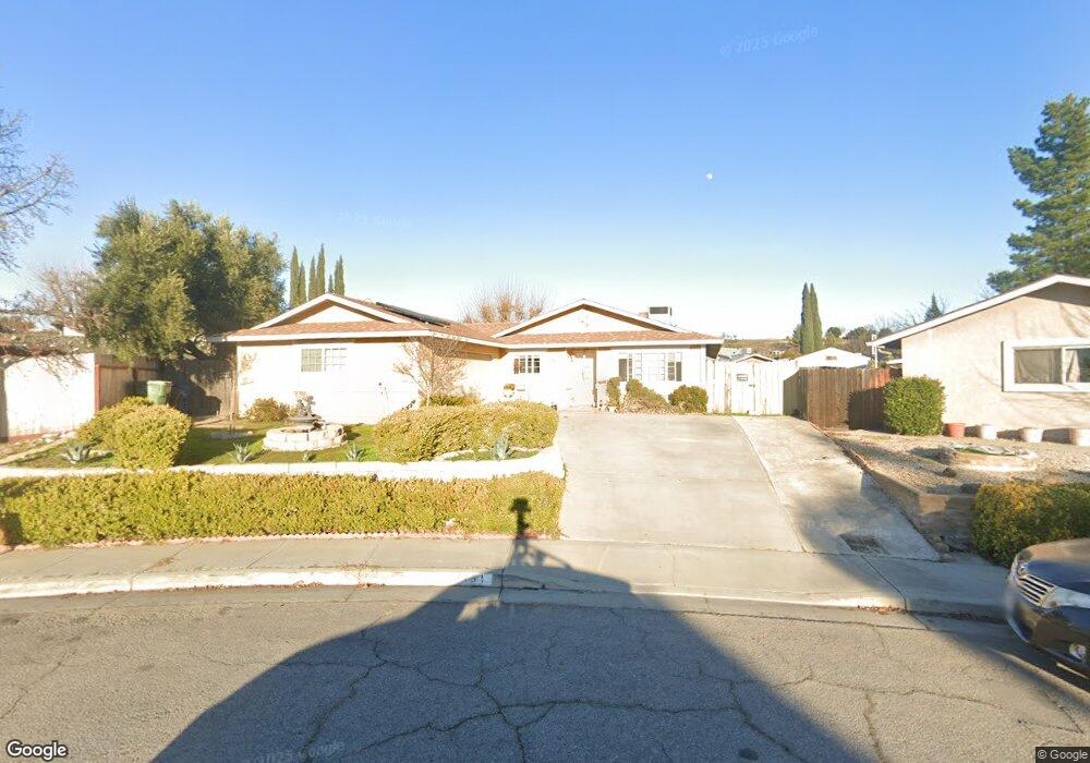 1131 Linda Cir, Paso Robles, CA 93446 - photo 1