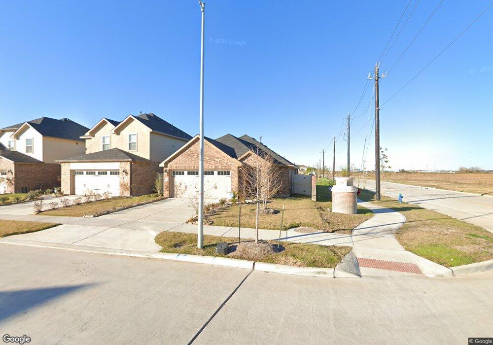 1402 Lake City Ln, Houston, TX 77047 - photo 1