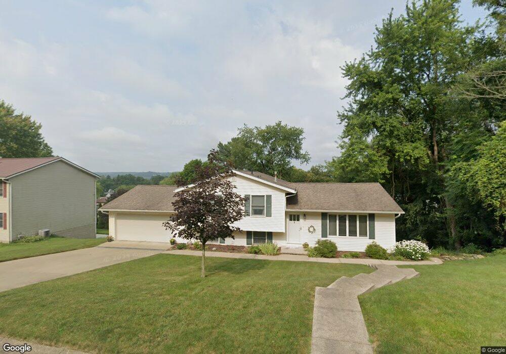 869 Green Dr, Coshocton, OH 43812 - photo 1