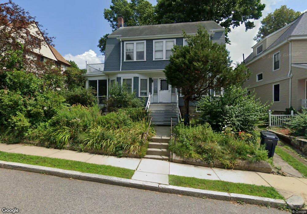 10 Maxfield St, West Roxbury, MA 02132 - photo 1