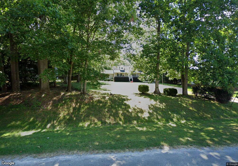 1046 Briles Dr, Asheboro, NC 27205 - photo 1