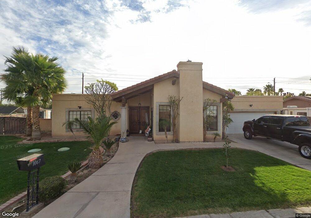 1067 S Angus Way, Yuma, AZ 85364 - photo 1