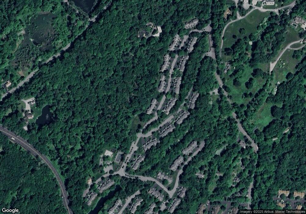 92 Bridle Path Rd, Ossining, NY 10562 - photo 1