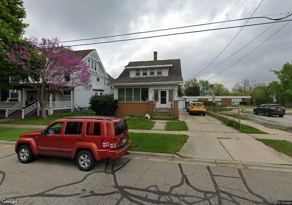 814 Toledo St, Adrian, MI 49221 - photo 1