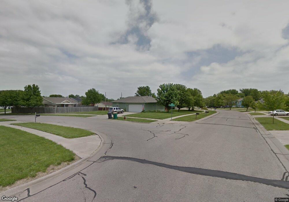 7422 SW 27th St, Topeka, KS 66614 - photo 1