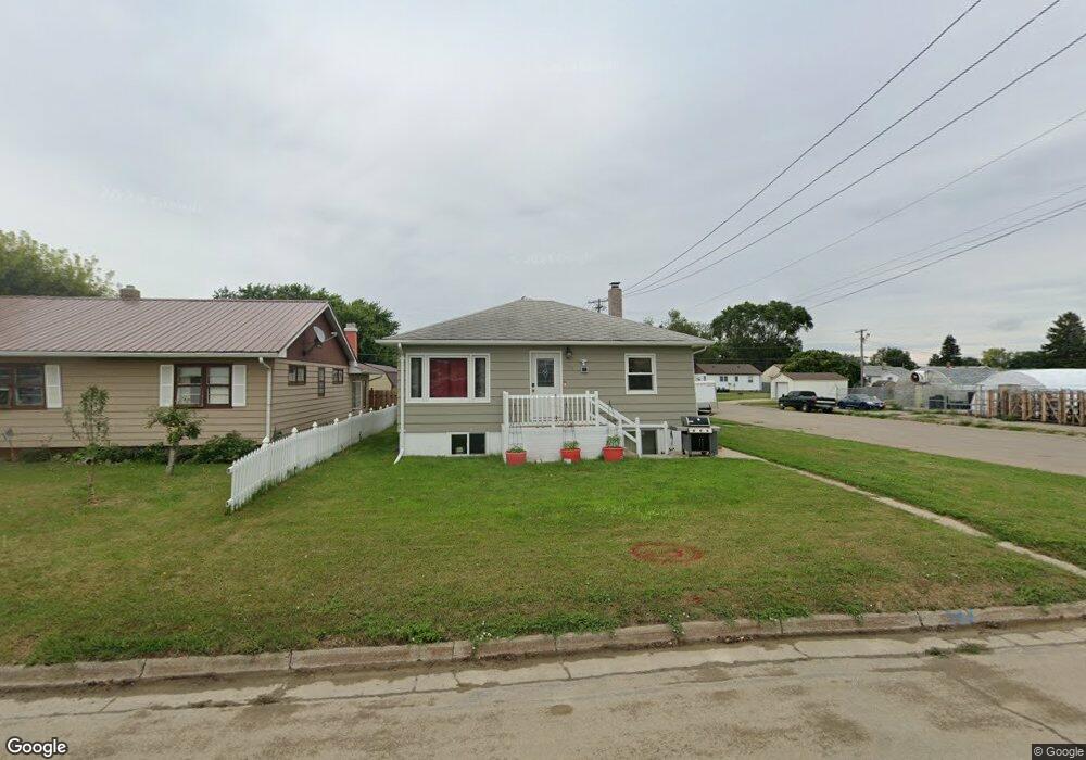 1023 5th Ave SE, Jamestown, ND 58401 - photo 1