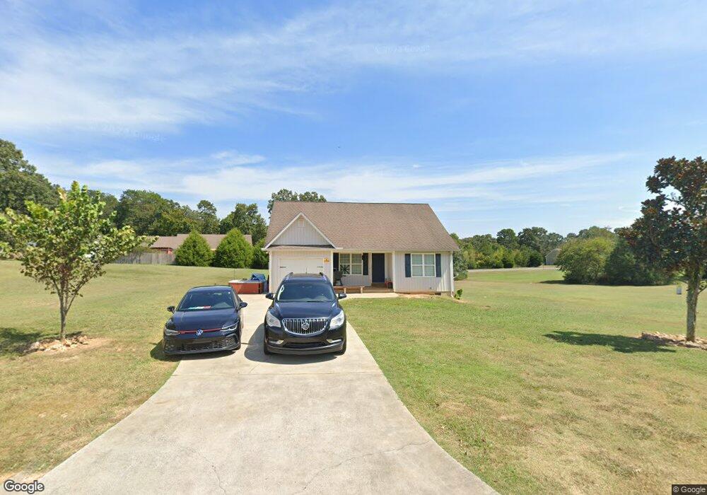 205 Erica Ln SE, Calhoun, GA 30701 - photo 1