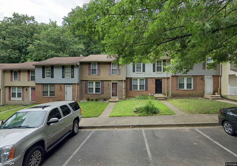 388 Shady Glen Dr, Capitol Heights, MD 20743 - photo 1