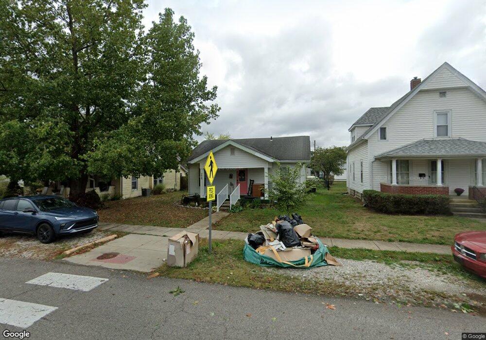 228 Shaw St, Plainfield, IN 46168 - photo 1