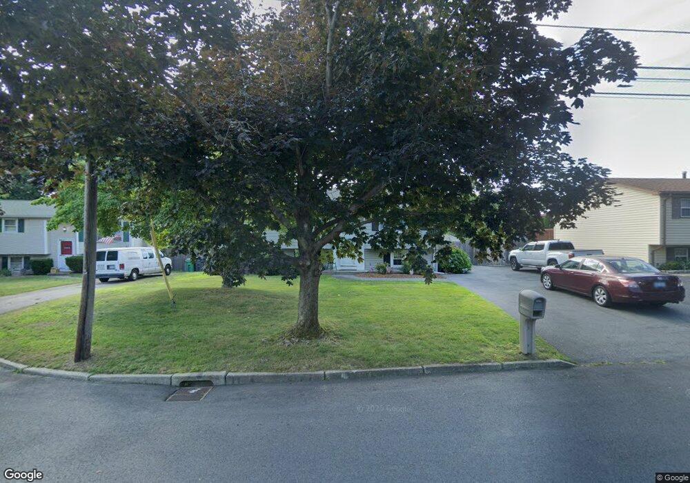 17 Hackman Place, Warwick, RI 02889 - photo 1