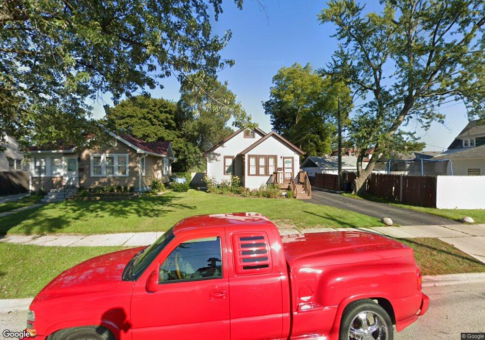 221 Judge Ave, Waukegan, IL 60085 - photo 1