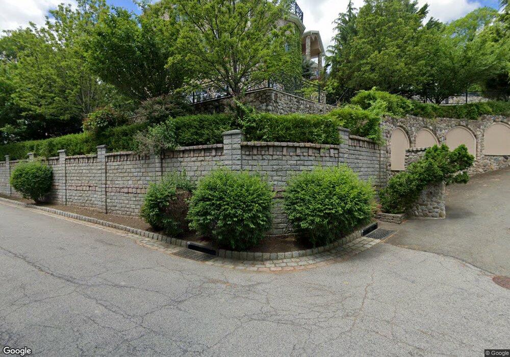 14 Peter Ct, Staten Island, NY 10304 - photo 1