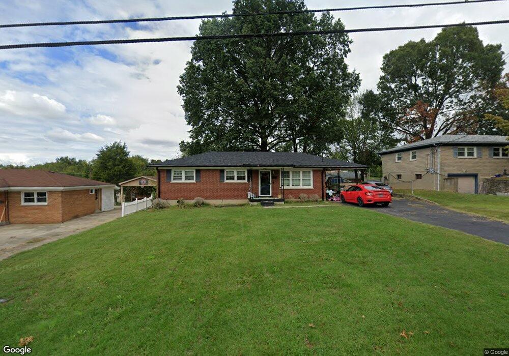 5905 Colebrooke Ln, Louisville, KY 40219 - photo 1