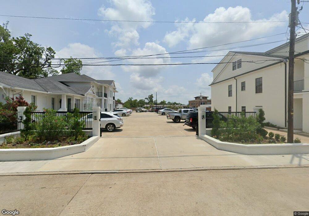 1117 Pithon St, Lake Charles, LA 70601 - photo 1