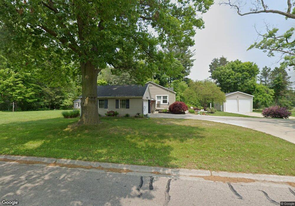 5005 N Mckinley Rd, Flushing, MI 48433 - photo 1