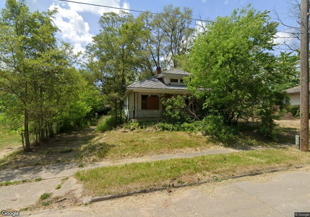 2405 Arlington Ave, Flint, MI 48506 - photo 1