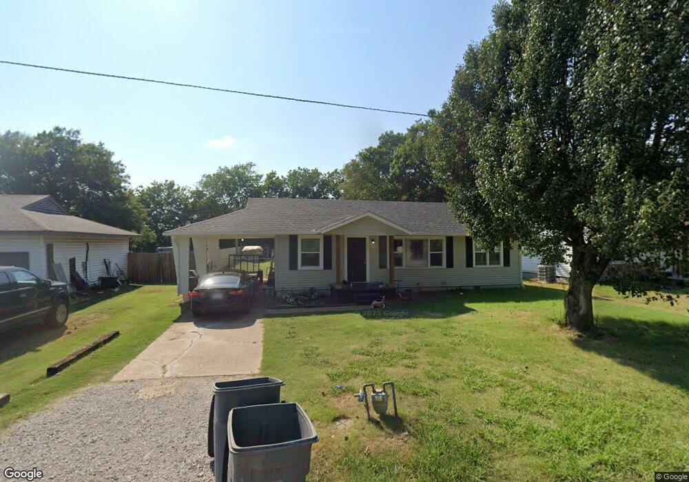 411 S Oklahoma Ave, Haskell, OK 74436 - photo 1