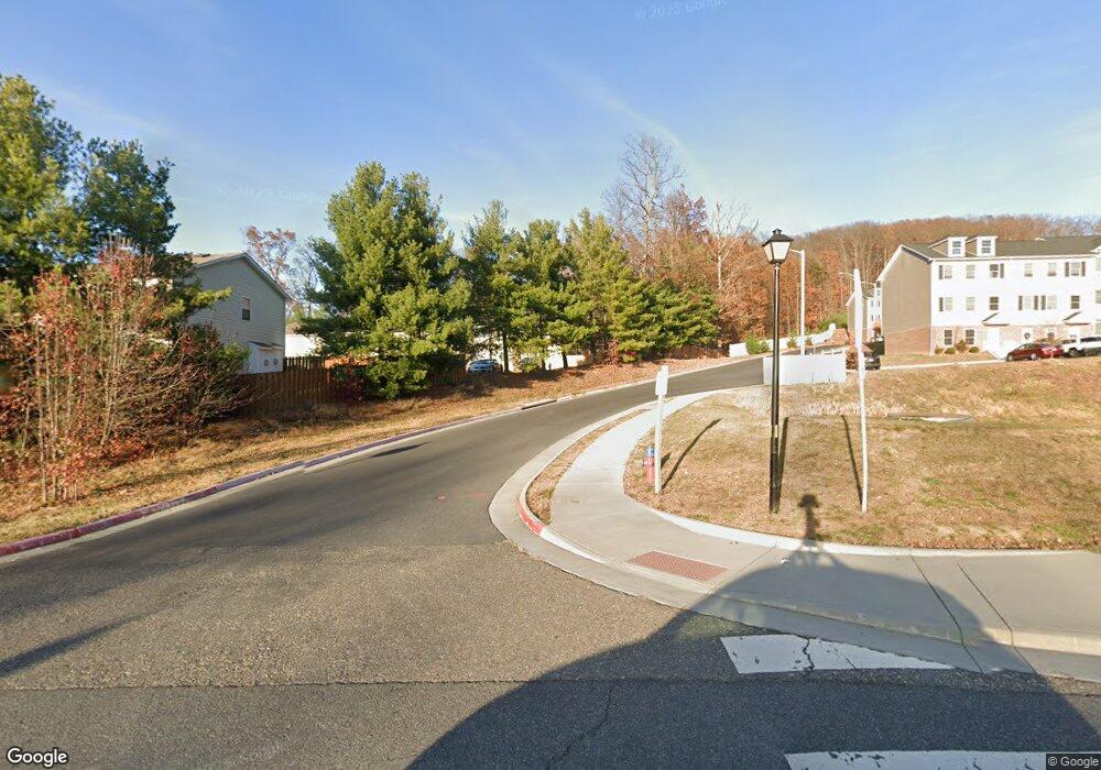 621 Stonewall Dr, Harrisonburg, VA 22801 - photo 1