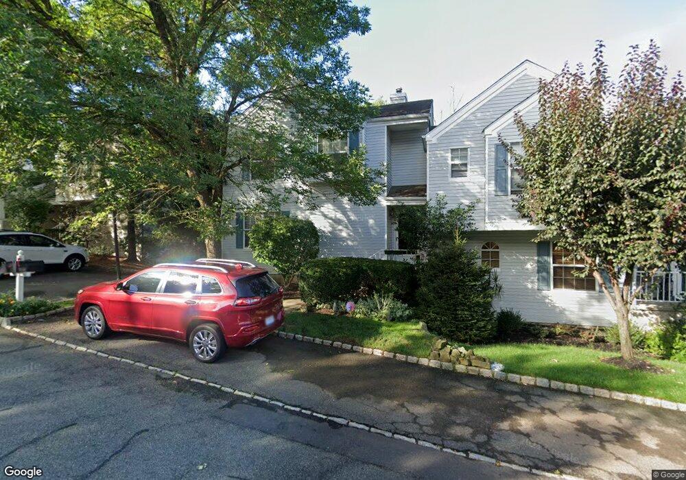 352 Wren Ln, Bedminster, NJ 07921 - photo 1