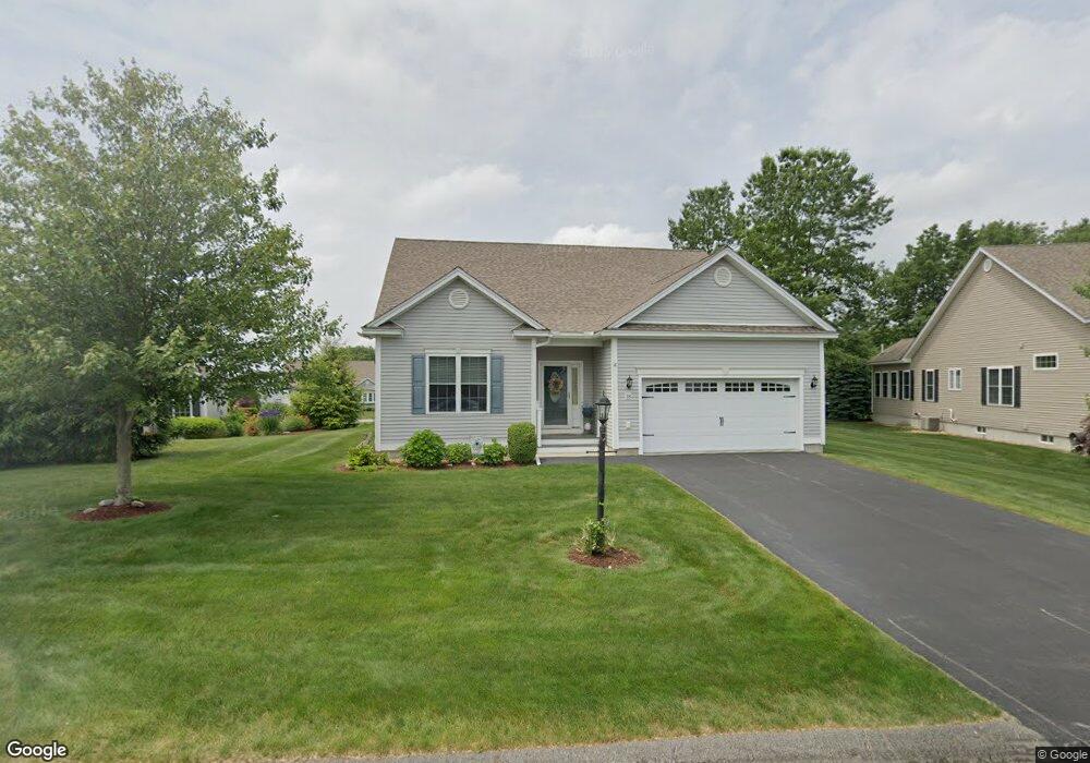 18 Black Forest Cir unit 18, Londonderry, NH 03053 - photo 1