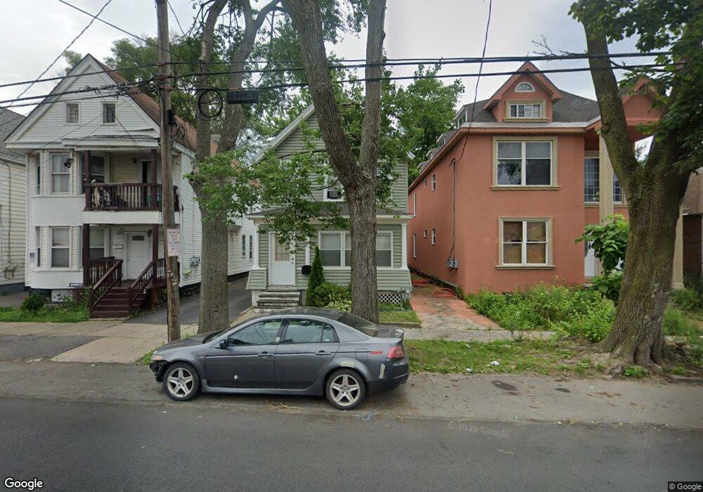 931 Albany St, Schenectady, NY 12307 - photo 1