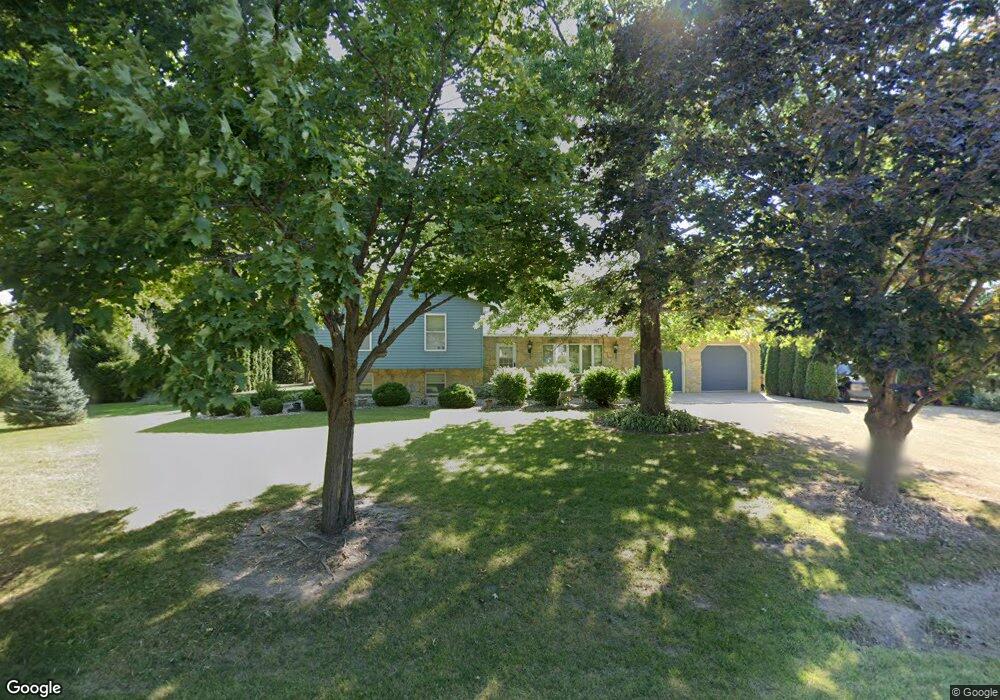 2570 Curly Oaks Ln, Fitchburg, WI 53711 - photo 1