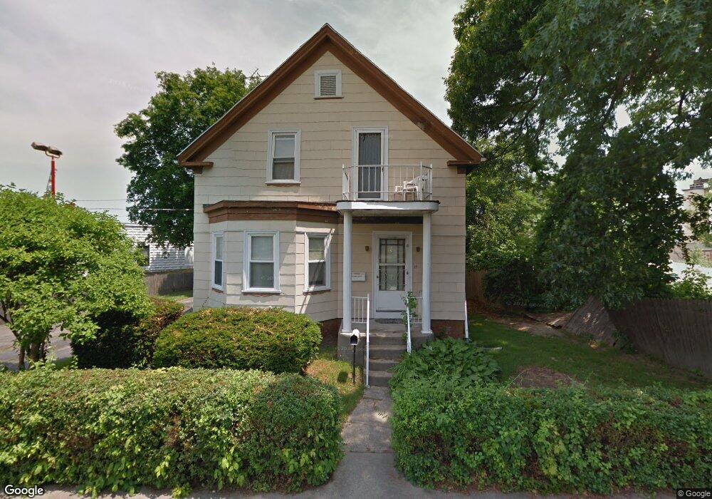 12 Selkirk St, Pawtucket, RI 02860 - photo 1