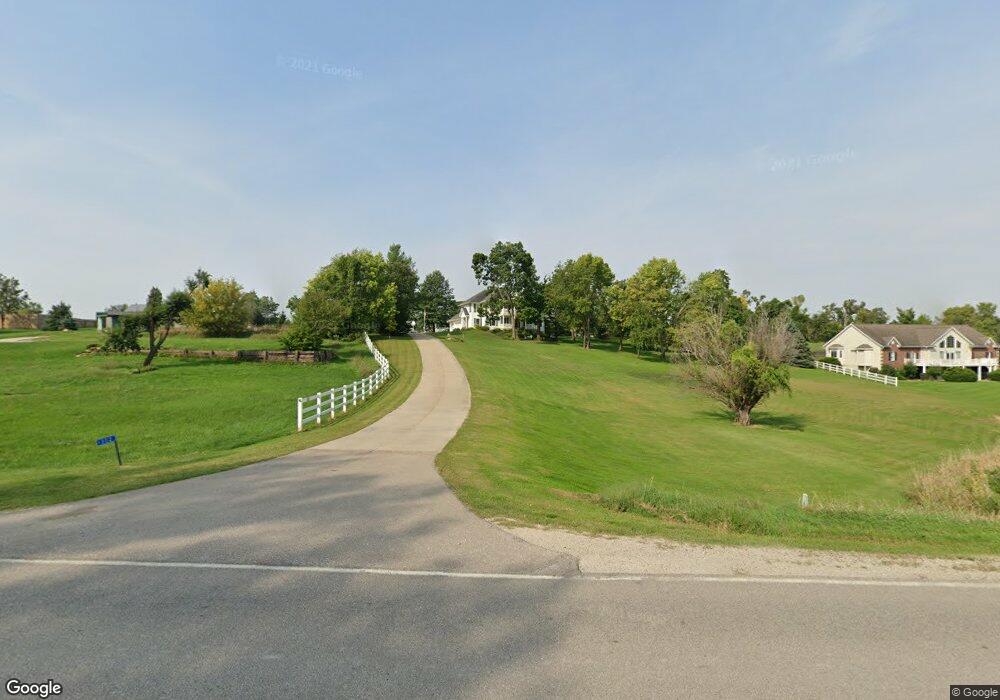 1302 Stoney Point Rd NW, Cedar Rapids, IA 52405 - photo 1