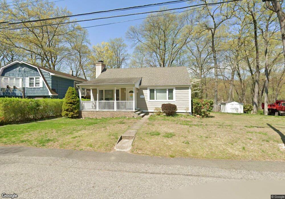 25 Edgewood Rd, Ringwood, NJ 07456 - photo 1