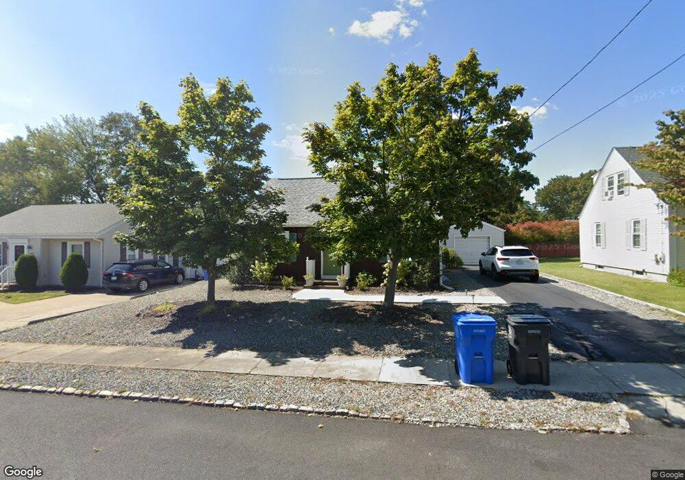 152 Ausdale Rd, Cranston, RI 02910 - photo 1