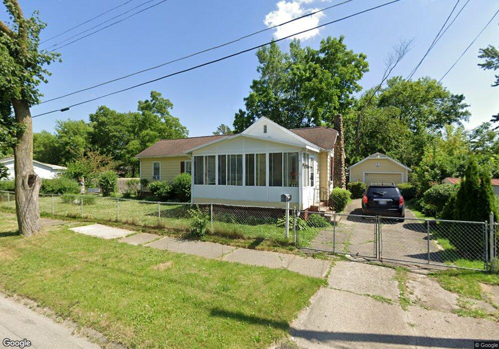 837 Neubert Ave, Flint, MI 48507 - photo 1