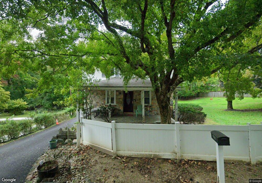 1061 Radnor Rd, Wayne, PA 19087 - photo 1