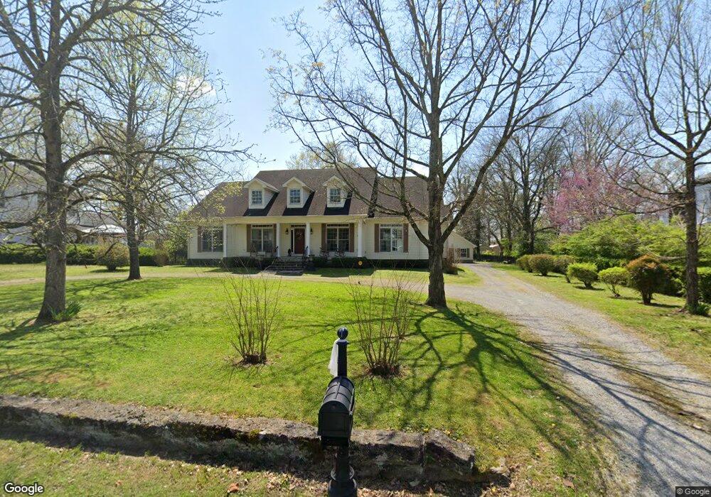 314 E Franklin St, Shelbyville, TN 37160 - photo 1